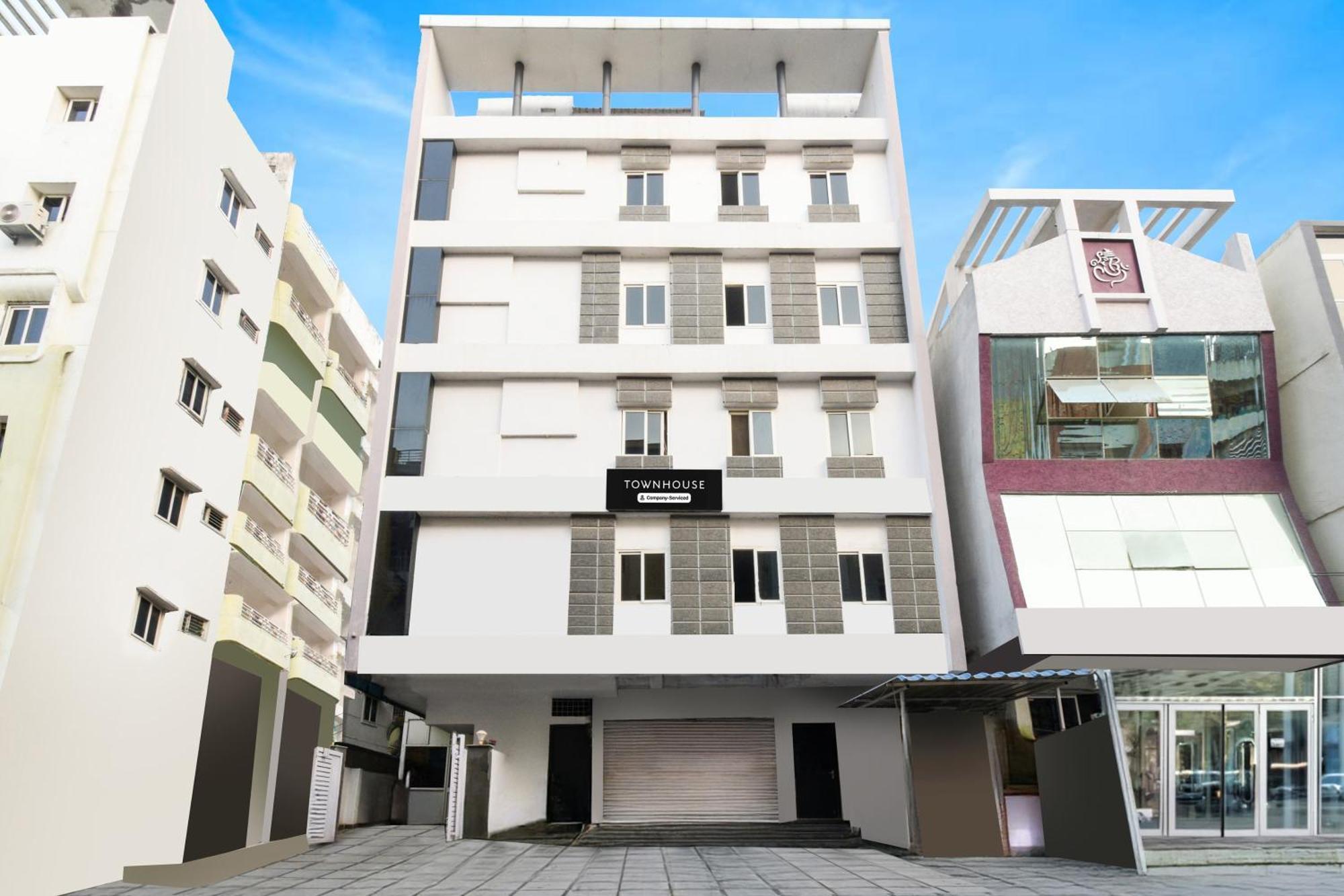 Super Townhouse Alwal Road Hotel Trimulgherry Buitenkant foto