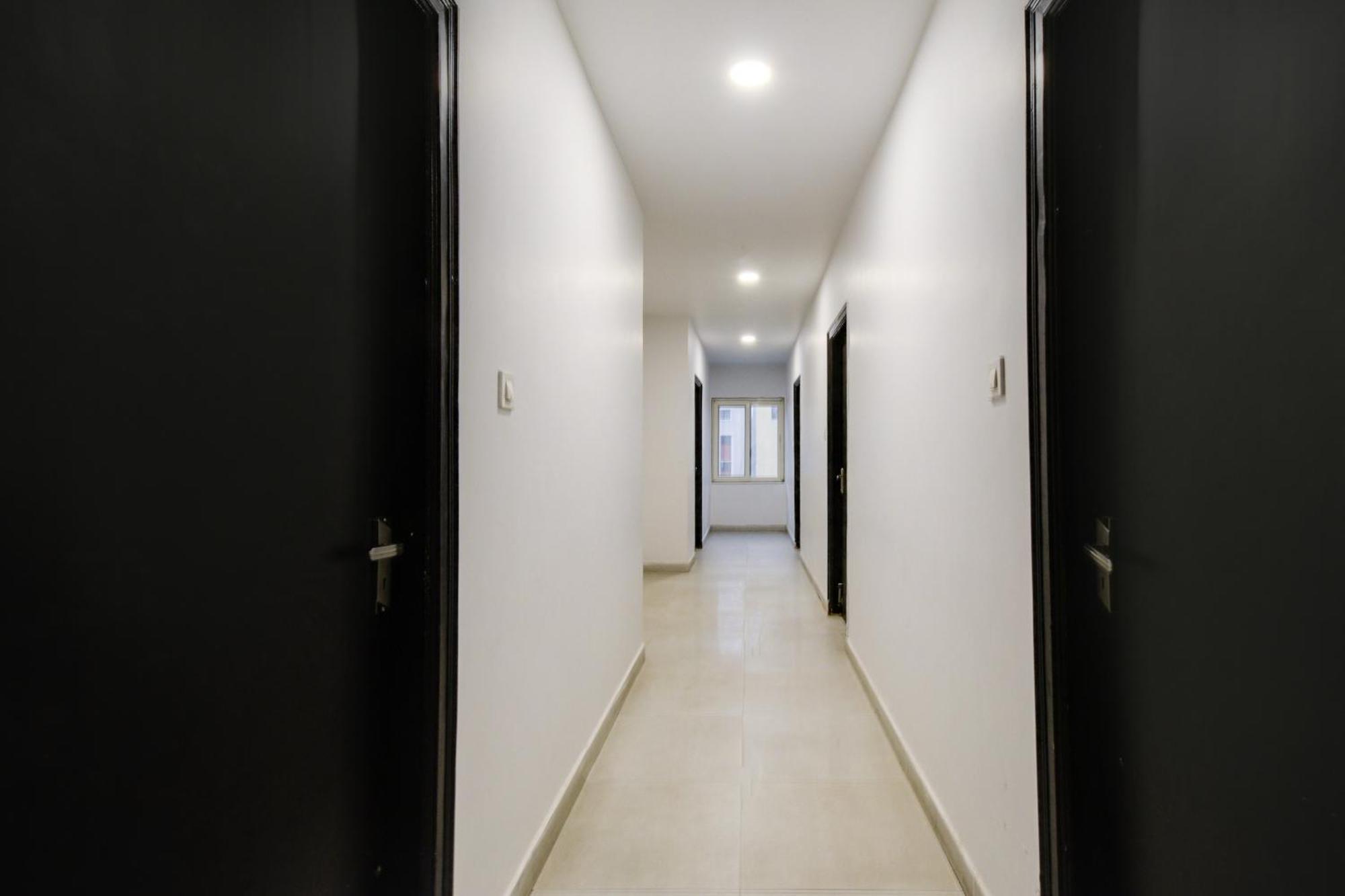 Super Townhouse Alwal Road Hotel Trimulgherry Buitenkant foto
